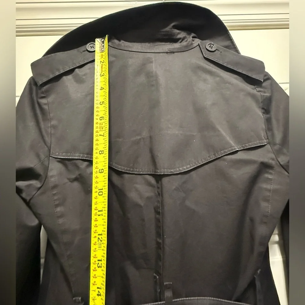 Burberry Irene Black Double-Breasted Trench Coat - Picture 10 of 16